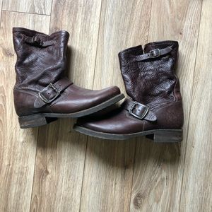 Frye Veronica slouch